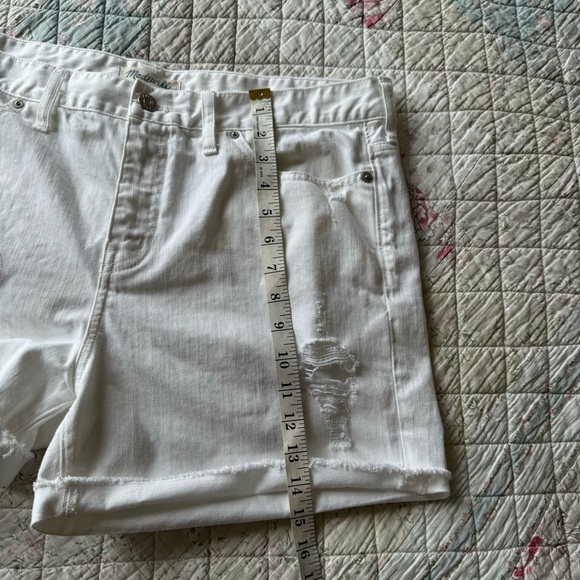 Madewell White Denim Boyshorts Patch And Repair Edition Distressed High Rise 32 - Picture 7 of 13